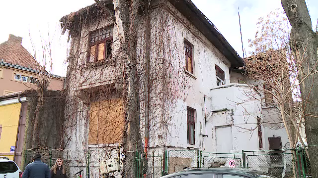 Proprietarii români care riscă să plătească din 2025 impozit și de șase ori mai mare pe imobile