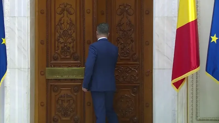 Este oficial. Coaliția PSD-PNL-UDMR îl va susține pe Crin Antonescu la Președinția României: ”Este o situație de criză”