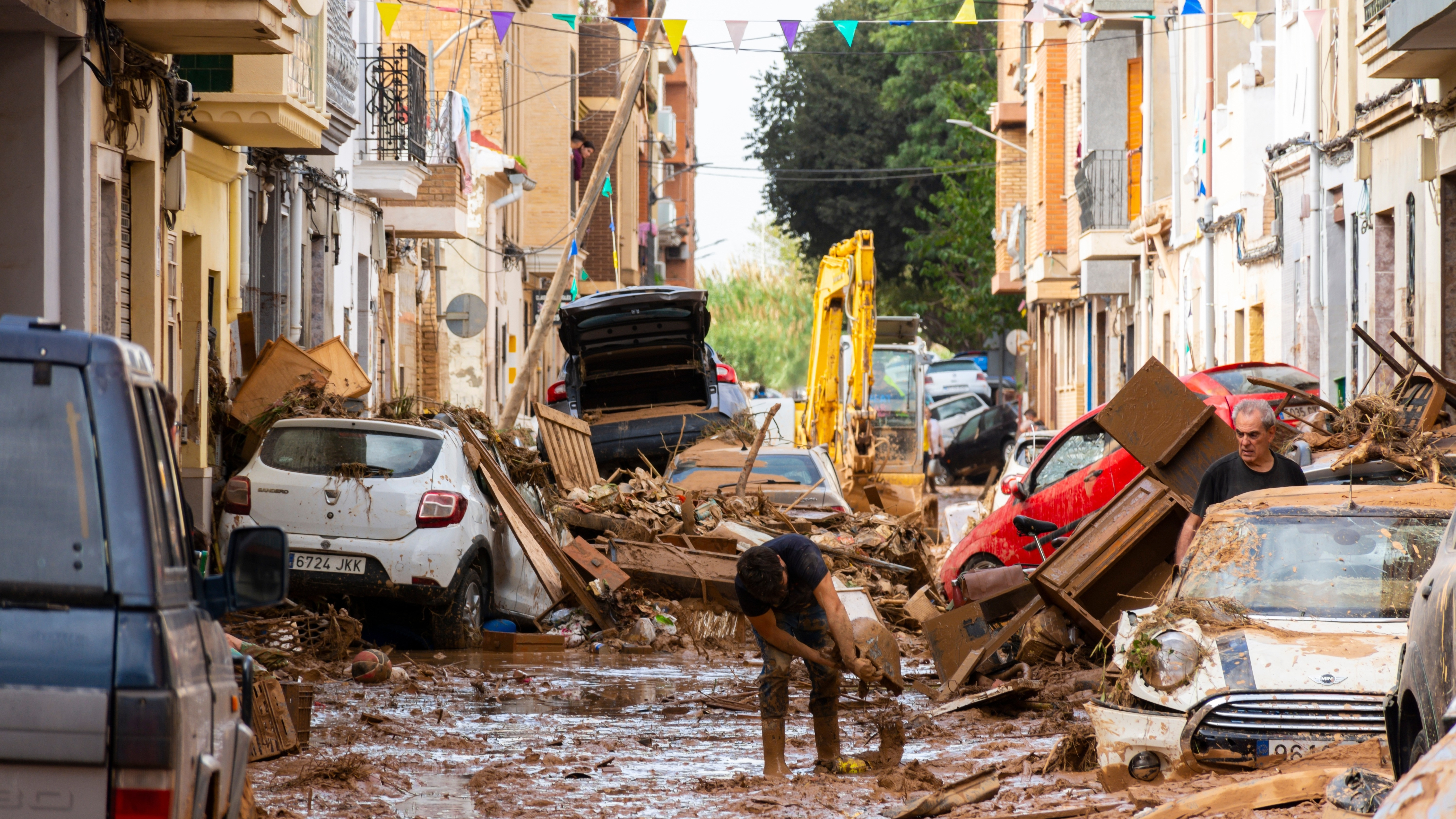 Marile dezastre naturale care au zguduit lumea în 2024. Un an al extremelor climatice și al tragediilor umane