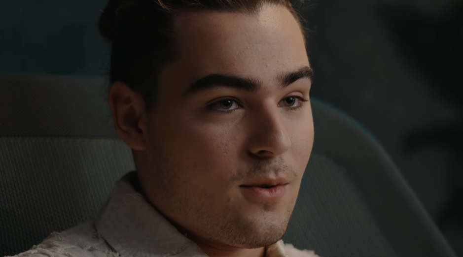 Radu Ștefan Bănică, fiul lui Ștefan Bănică Jr., mărturii șocante. Bătut și umilit la școală: ”De ce plângi, ești fetiță?”