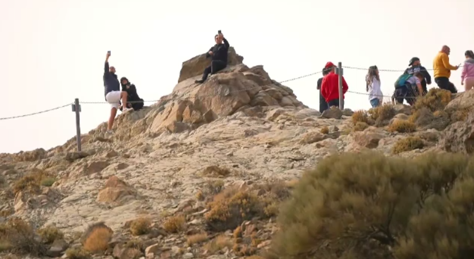 Insulele Tenerife, vizitate de milioane de turiști, ascund provocări care pot strica vacanța. Amenzile sunt usturătoare