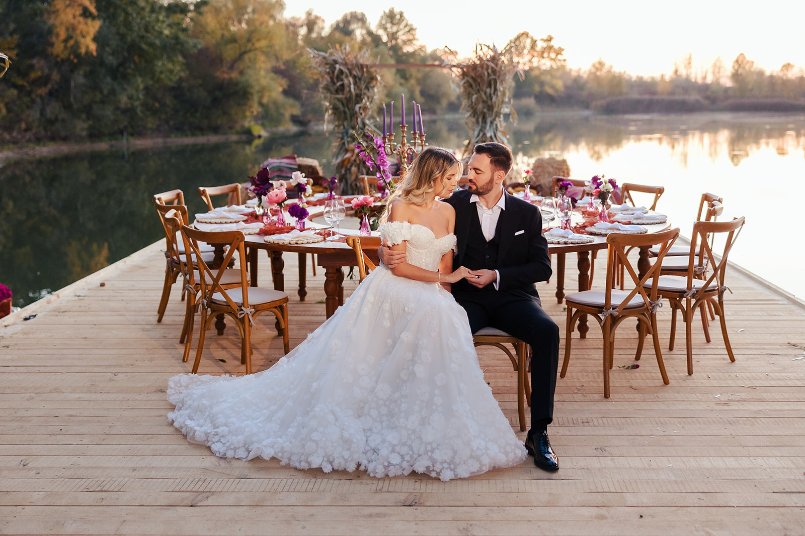 (P) 5 motive să alegi un hambar ca locaţie pentru nunta ta