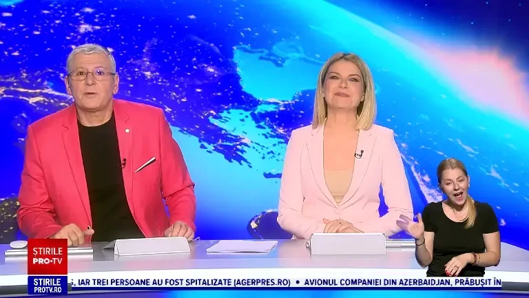 Turiștii au luat cu asalt piscinele exterioare din stațiunile montane. Cât costă intrarea. „E bună pentru organism”