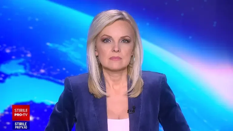 Mașina unei tinere a fost găurită de gloanțe. în Țăndărei. Fostul ei partener a deschis focul când a văzut-o