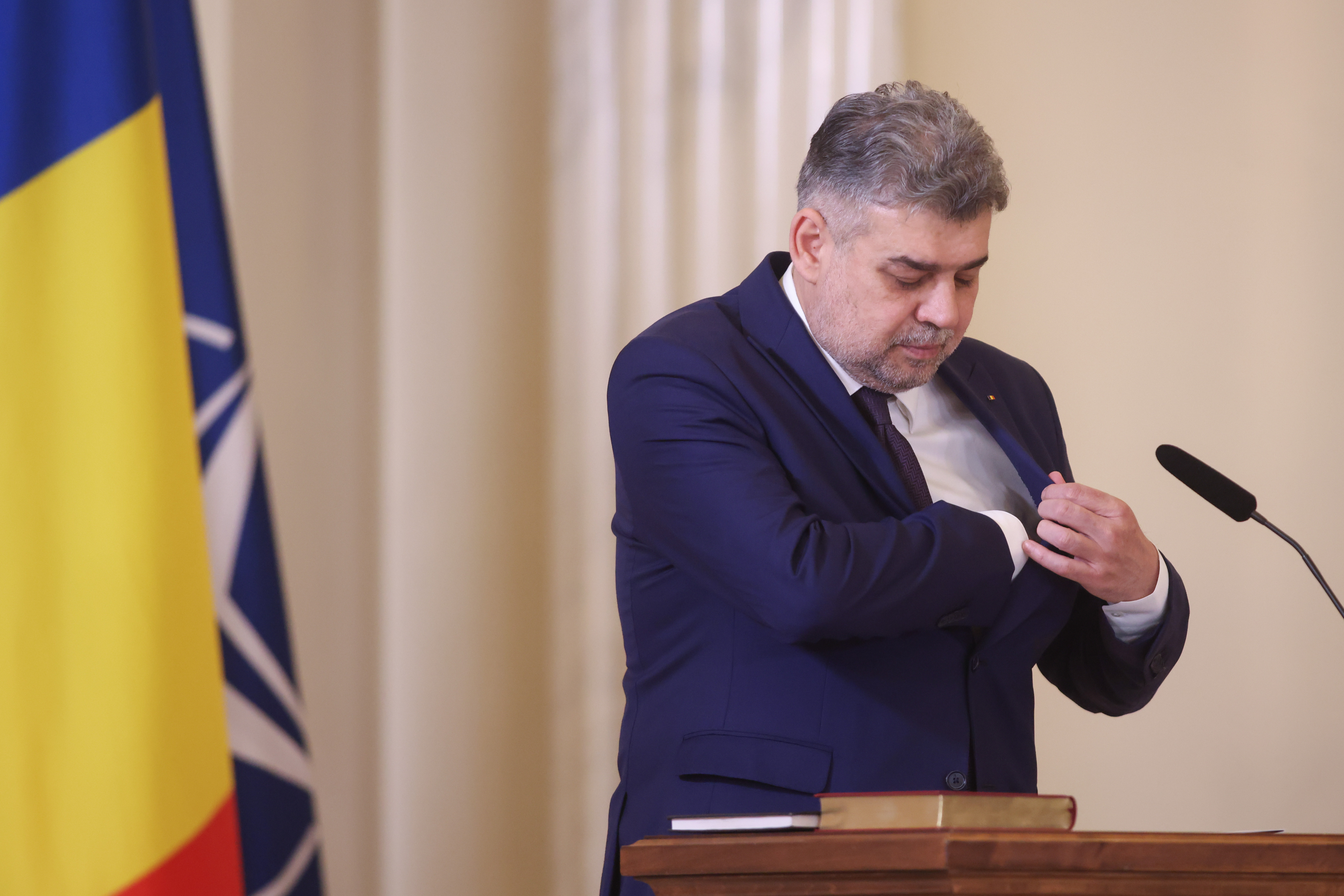 Plângere penală împotriva lui Marcel Ciolacu. Premierul, acuzat de minciună și fals când a venit cu facturile Nordis