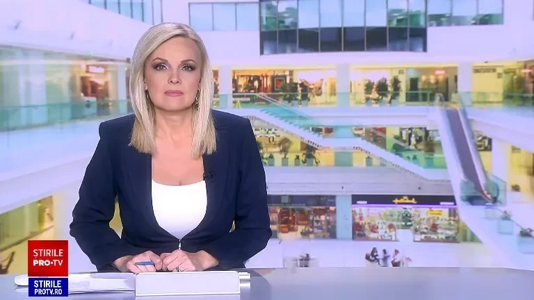 Reduceri de până la 80% în magazine. Retailerii au rămas cu marfă nevândută și oferă discounturi uriașe