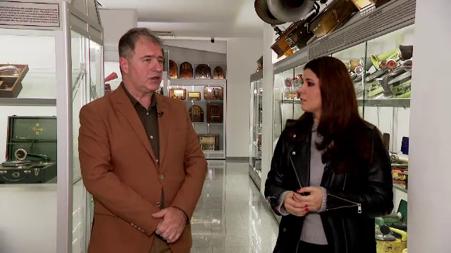 Cum arătau primele aparate de spionaj din istorie. Colecția impresionantă la Muzeul Recordurilor Românești