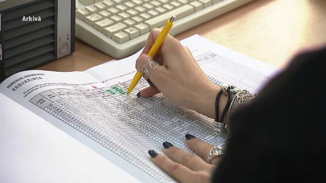 Pensiile și salariile la stat, înghețate. Facilități eliminate, reduceri de personal: ”Câți angajați vor pleca? Nu se știe”