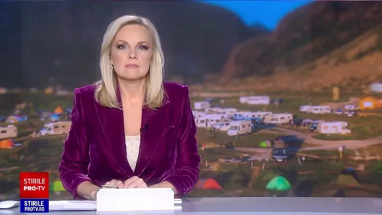 Campingul de lângă Oradea unde s-au strâns rulotele cu petrecăreți pentru Anul Nou. Se bălăcesc în apă termală