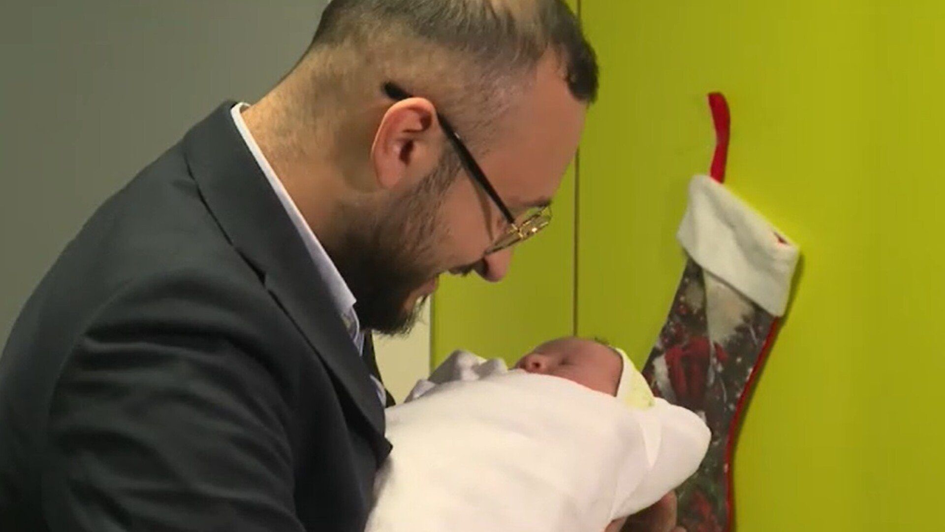 Vestitorii noului an în România. Câți bebeluși au venit pe lume în noaptea de Revelion