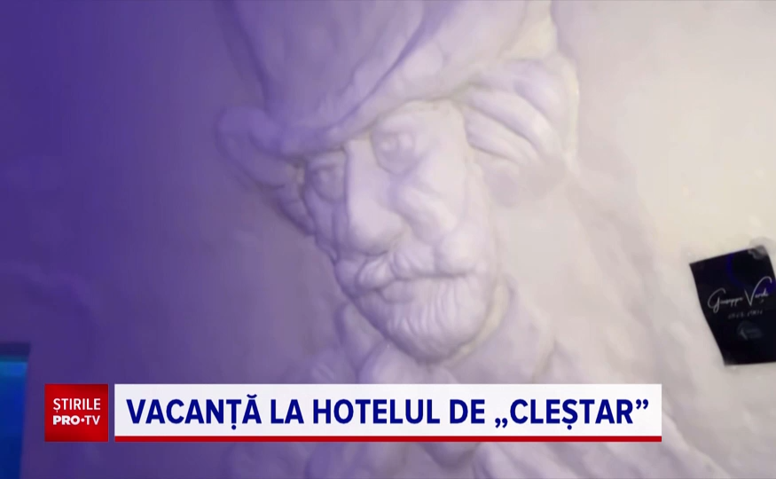 Hotelul de gheață de la Bâlea Lac a devenit atracție internațională. Cât costă o noapte de cazare