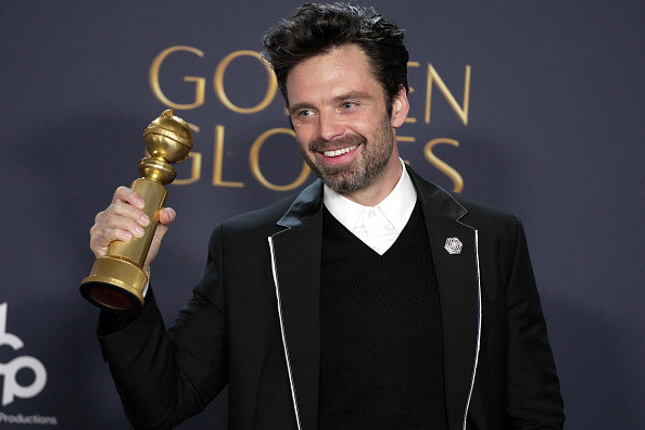 sebastian stan globurile de aur 2025