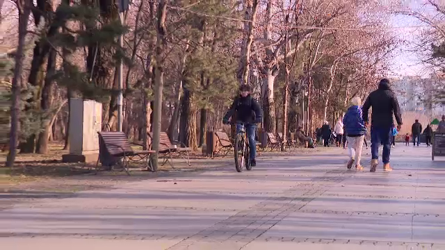 Temperaturi de primăvară în ianuarie: Soare și 18 grade Celsius. Cum va fi vremea în următoarele zile