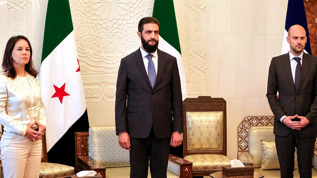 VIDEO. Noul lider al Siriei, Ahmed al-Sharaa, a refuzat să dea mâna cu ministrul de Externe al Germaniei, Annalena Baerbock