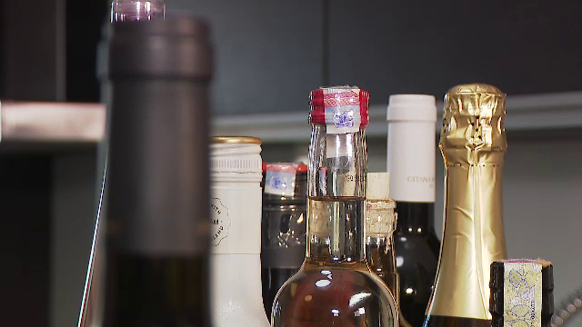 Thailanda va autoriza vânzările limitate de alcool cu prilejul sărbătorilor budiste, pentru a atrage mai mulţi turişti