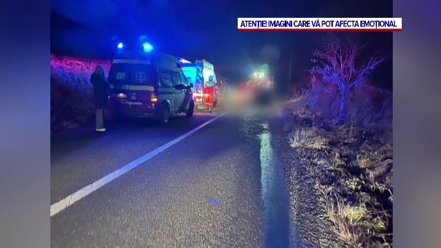 Un bărbat a intrat în plin cu mașina într-o turmă de oi și a omorât 10 dintre ele pe un drum din județul Suceava