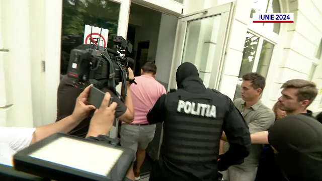 Schema prin care turiștii străini erau jefuiți în Centrul Vechi. Un american, ținut ostatic timp de o săptămână