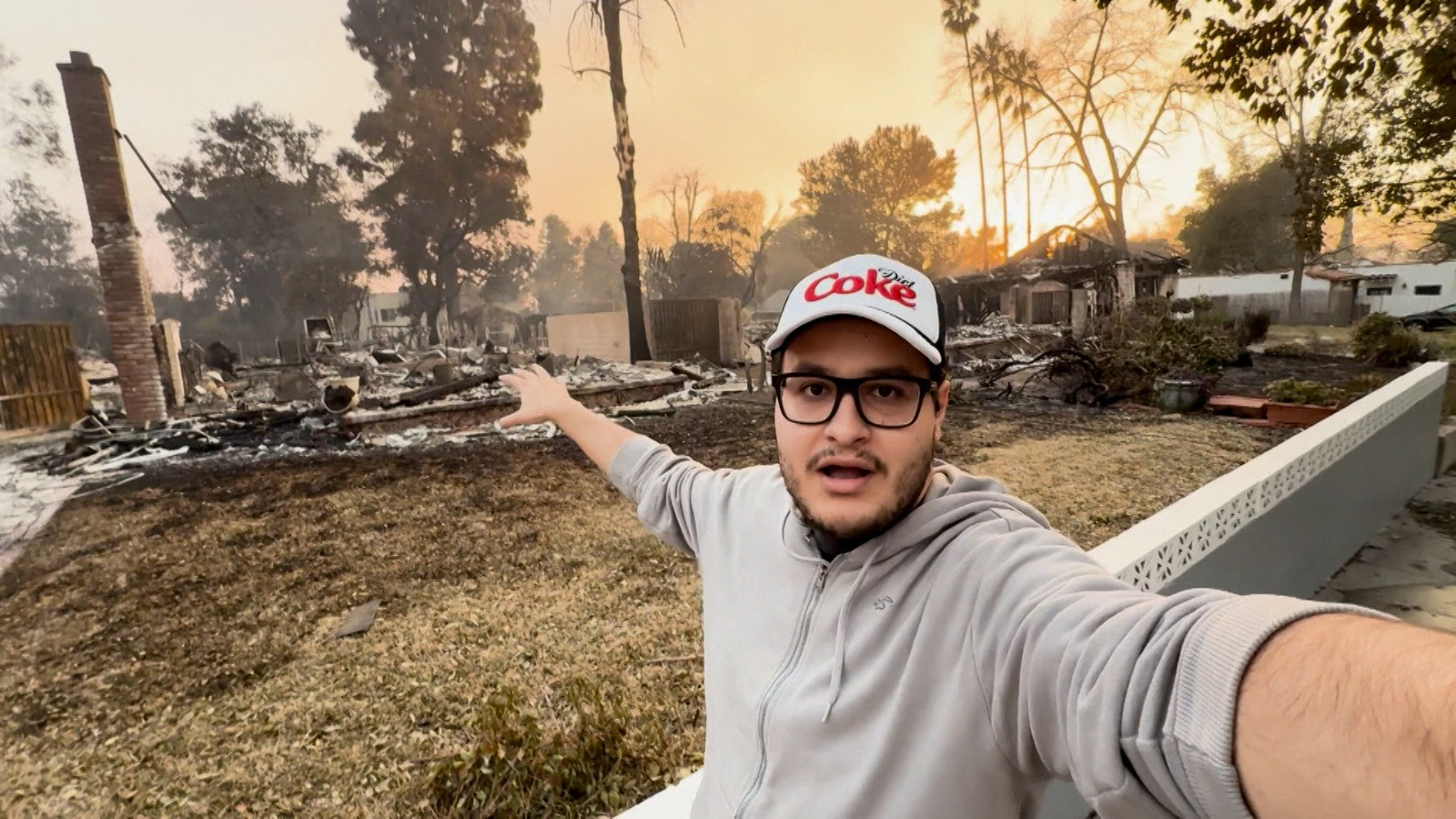 Un român, prins în mijlocul incendiilor din Los Angeles: „E tot ars, e tot distrus”. Cel puțin 10 oameni și-au pierdut viața