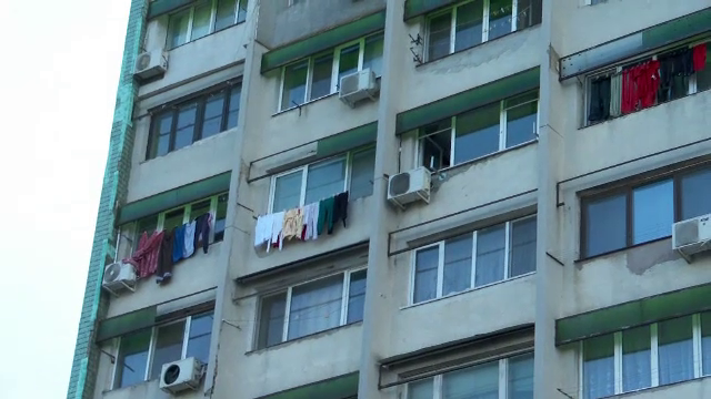 Aparatele de aer condiționat și sârmele cu rufe ar putea fi interzise pe fațadele clădirilor din Iași