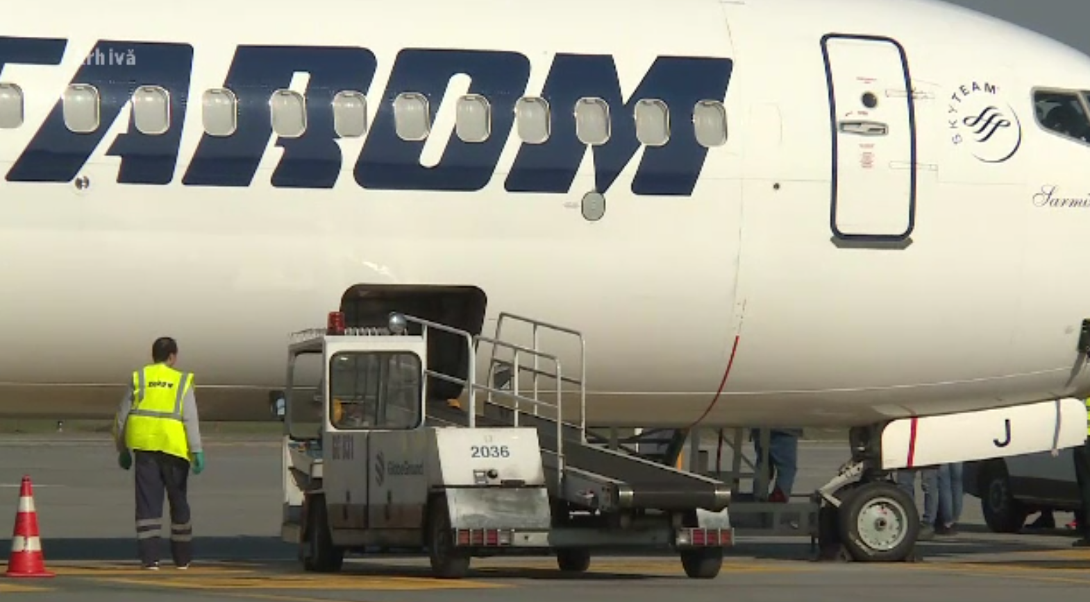 TAROM va înființa o nouă companie care se va ocupa de întreținerea și repararea aeronavelor