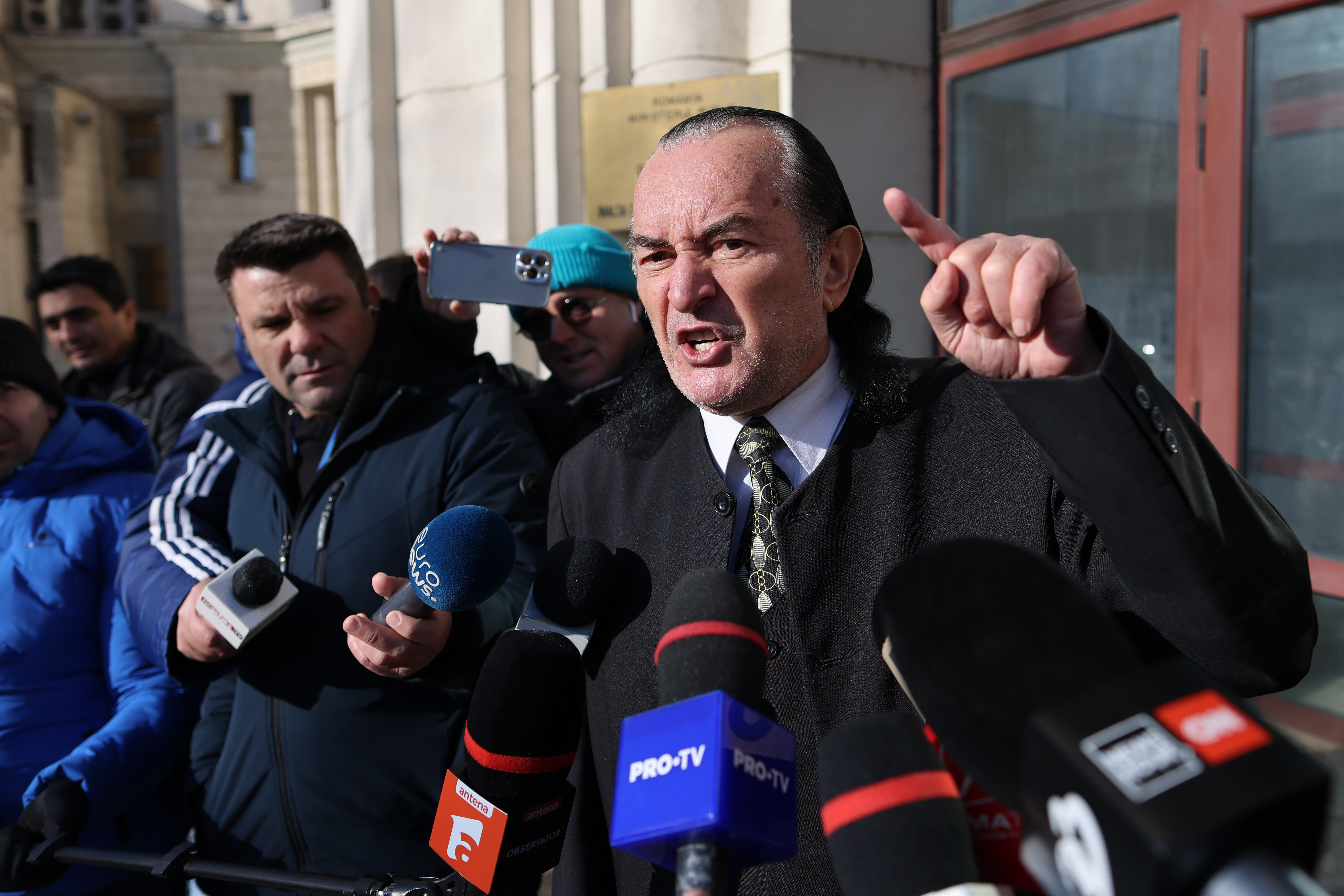 Dosarul Mineriadei din iunie 1990. Miron Cozma a izbucnit în fața Parchetului: „Armata s-a îmbrăcat în salopetele IMGB”