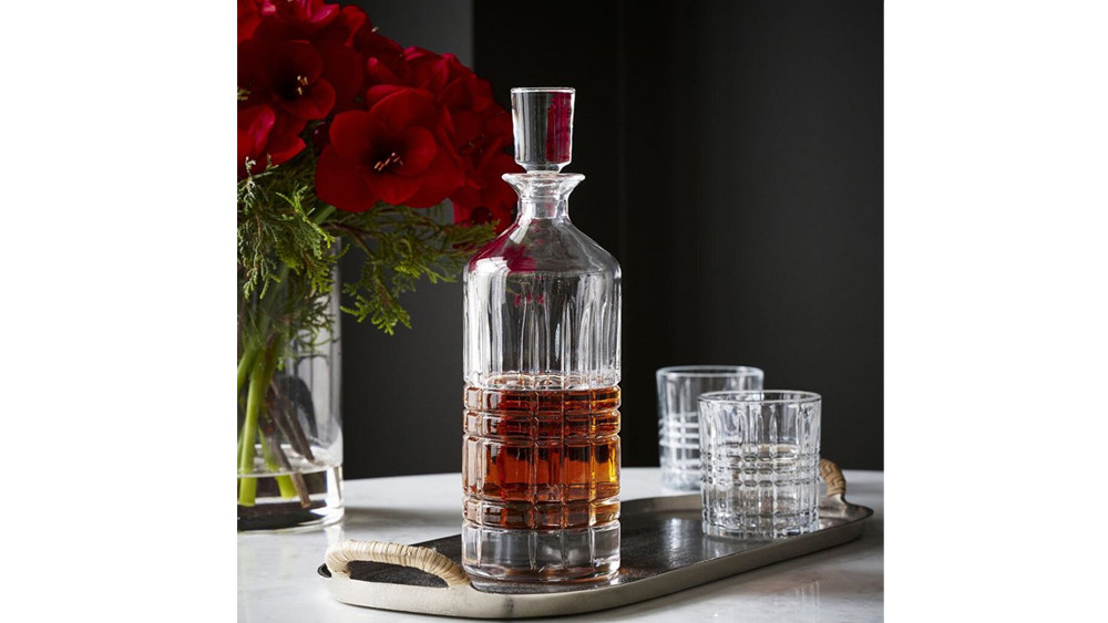 (P) Cum să așezi produsele din cristal de Bohemia pentru a crea un look rafinat