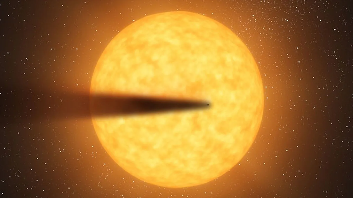 Astronomii au descoperit o planetă care își varsă măruntaiele în spațiu. ”Este atât de ciudat”