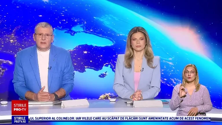 Accident rutier grav în București. Un șofer a trecut pe verde, dar nu a acordat prioritate poliției. Momentul a fost filmat