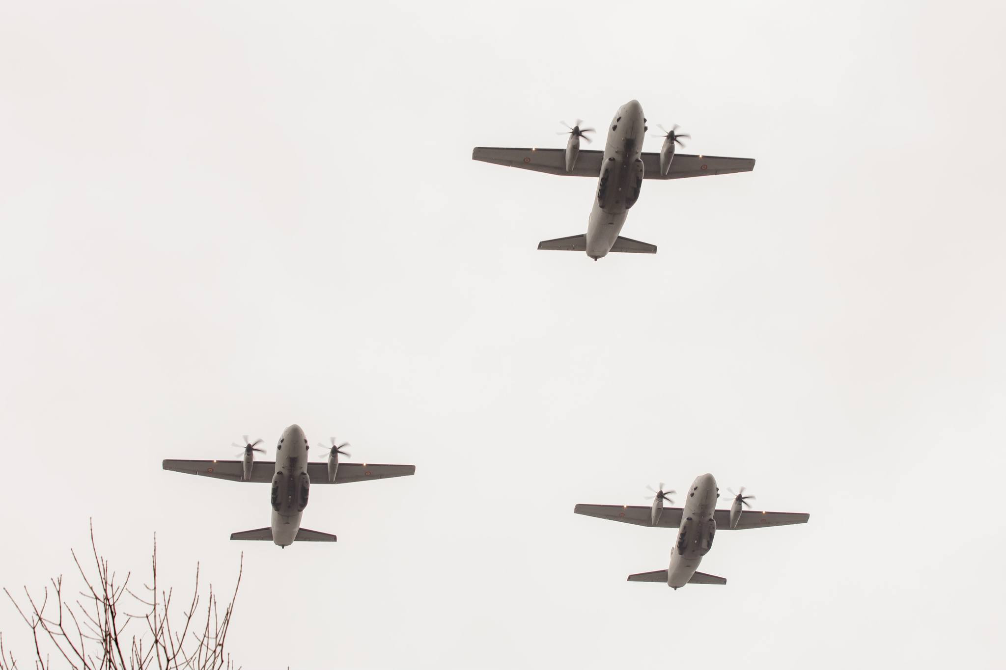 Antrenamente ale Forțelor Aeriene în toată România. „Zborul la joasă înălţime poate genera îngrijorări”