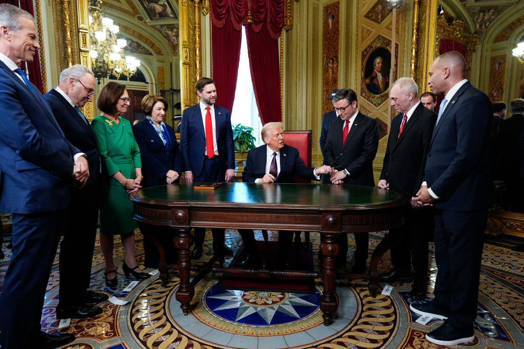 Donald Trump vrea să revoluționeze politica mondială, inclusiv prin inițiative scandaloase