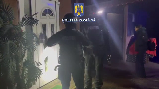 15 percheziţii în Constanţa într-un dosar de delapidare. Directorul unei firme ar fi furat bani din avansuri salariale