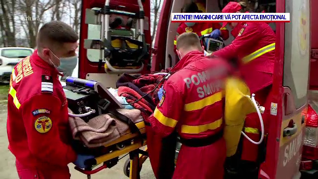 Intervenție contra cronometru pentru salvarea a doi copii de 2 și 3 ani care au căzut în râul Târnava