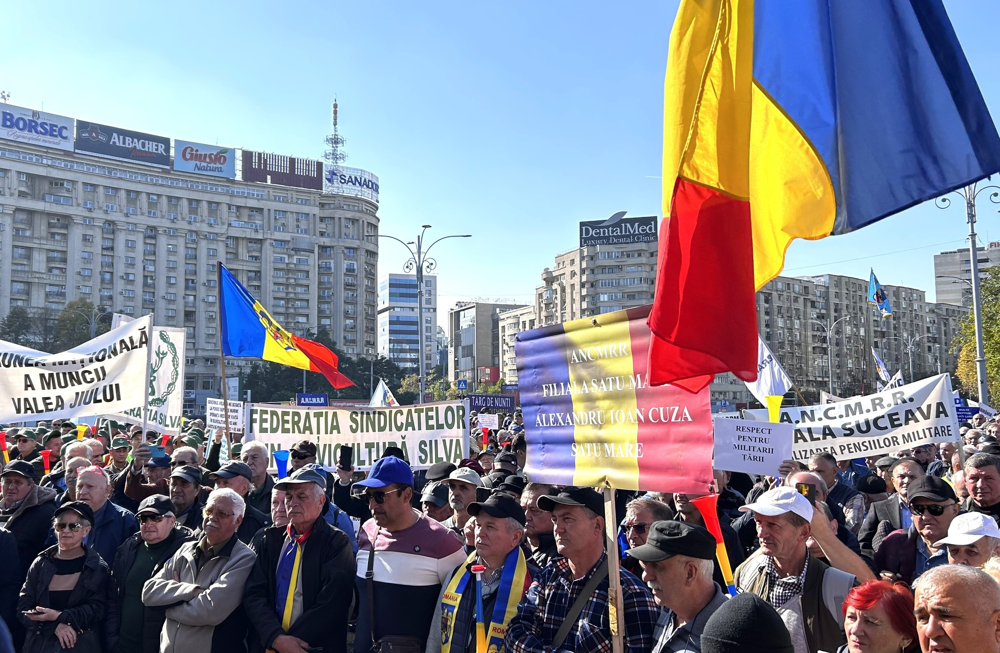 „Ordonanța-trenuleț” nu va fi abrogată. Concluziile negocierilor cu sindicatele, după protestul din fața Guvernului