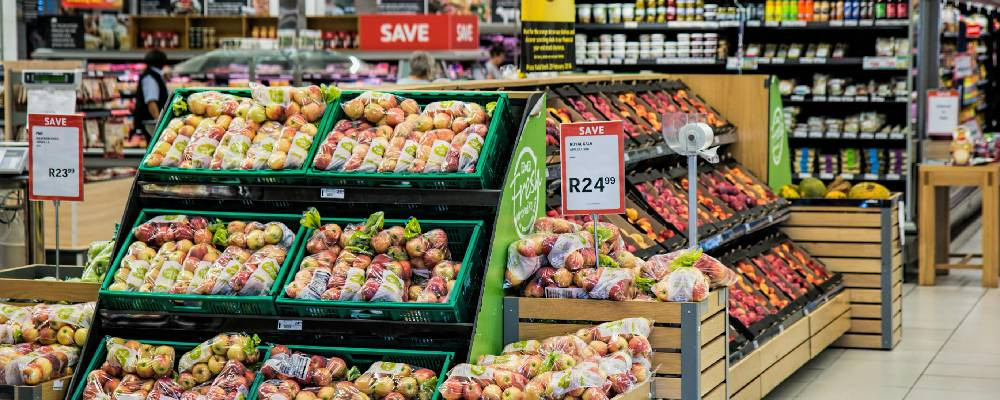 (P) Cumpărăturile: între necesitate, strategie și plăcere