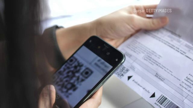 De ce primim facturi „pe minus” la energie electrică. Haos din cauza unei taxe de 2 bani, care a fost amânată