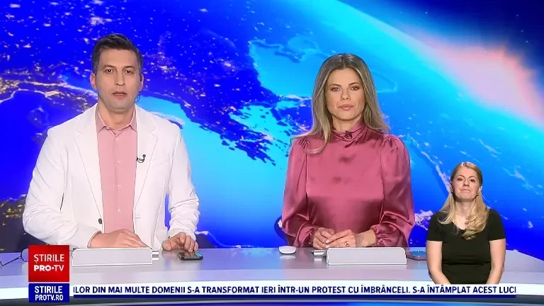 O ambulanță aflată în misiune a lovit un pieton care traversa neregulamentar, în Constanța. Pietonul a ajuns la spital