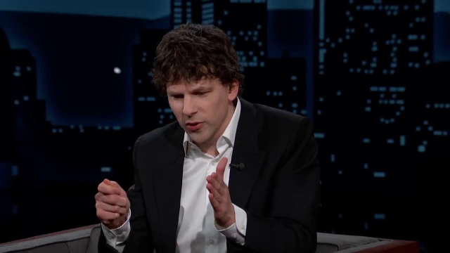 Actorul Jesse Eisenberg a povestit concediul petrecut la Timișoara: „singura dată când am fost în vacanță și nu m-am urât”