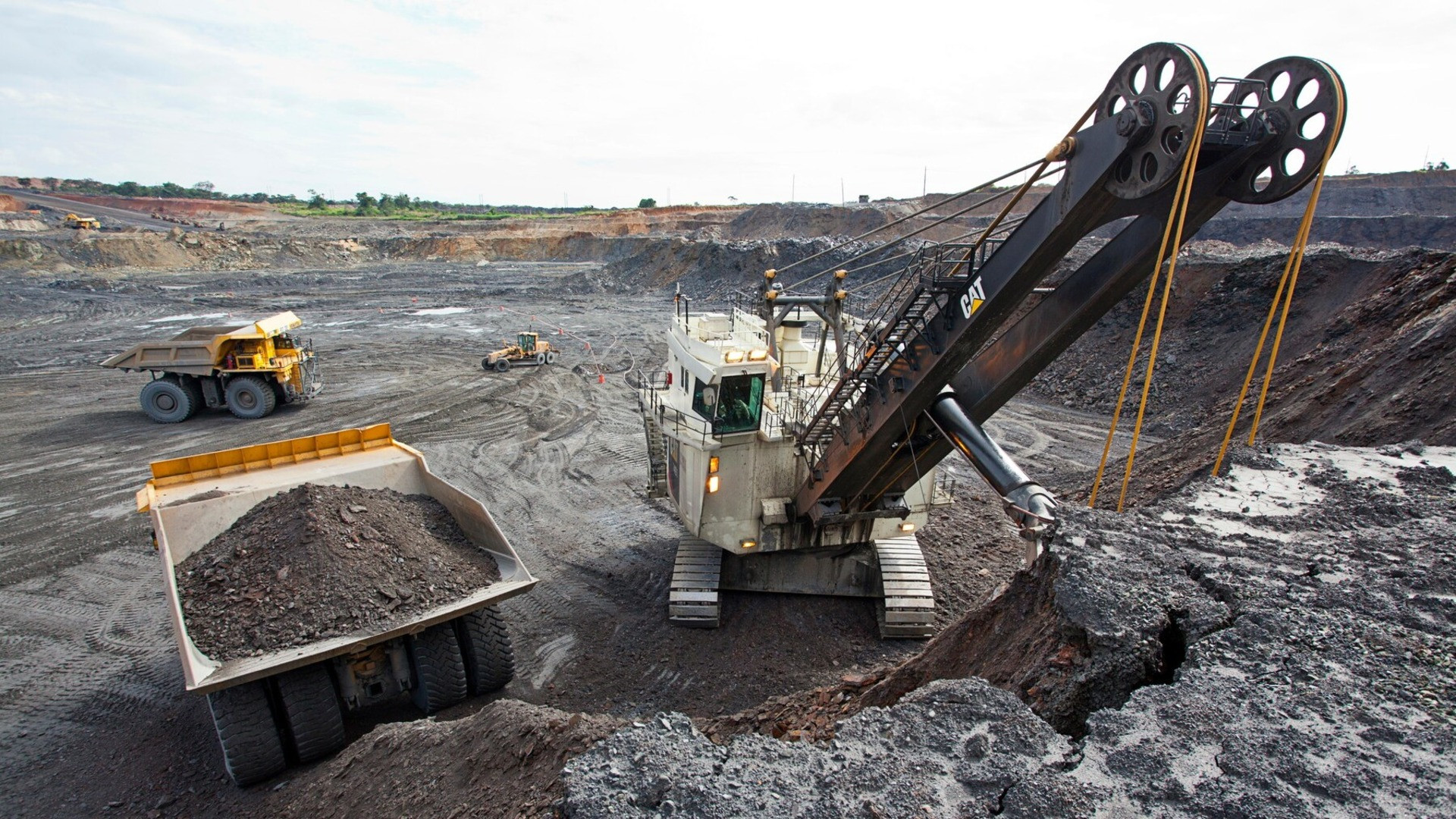 „Dacitul”, sursă de bani pentru Guvern. Cât ar putea câștiga statul din exploatarea lui în următorii cinci ani