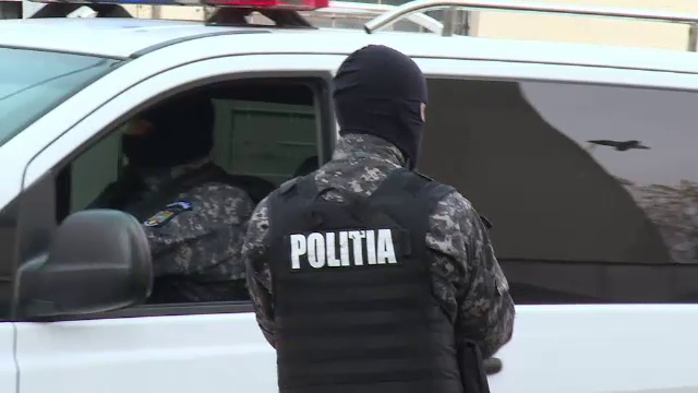 Un tânăr din Bihor a fost arestat pentru pornografie infantilă. Cea mai mică victimă este un bebeluş de numai 3 luni