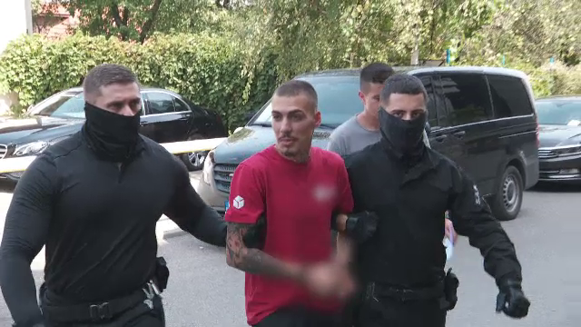 Sentința primită de un tânăr care a târât un polițist cu mașina după ce a fost oprit pentru un control de rutină, în Cluj