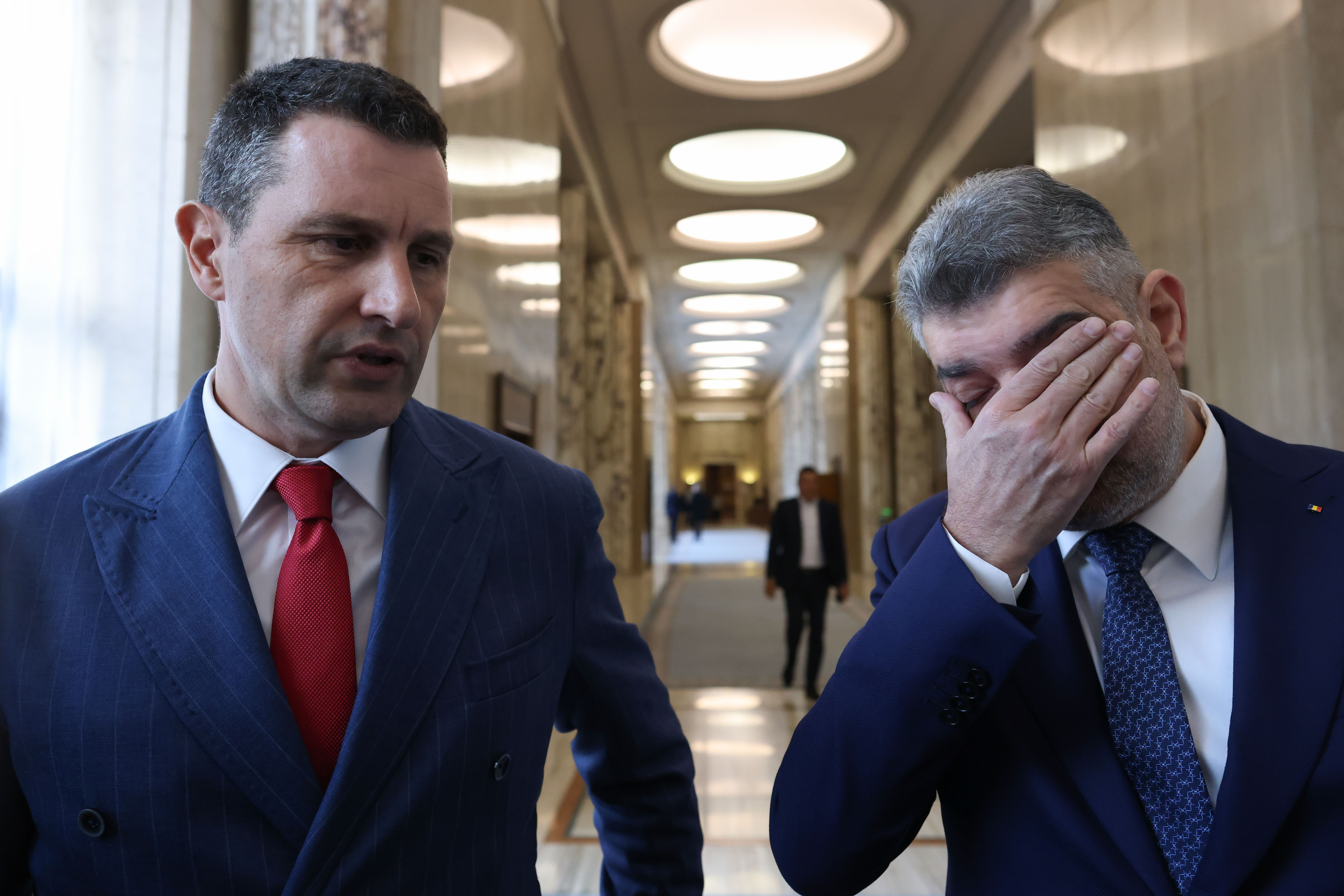 Statul va cheltui și anul acesta mai mulți bani decât va aduna în ”visterie”, cu 134 de miliarde în plus