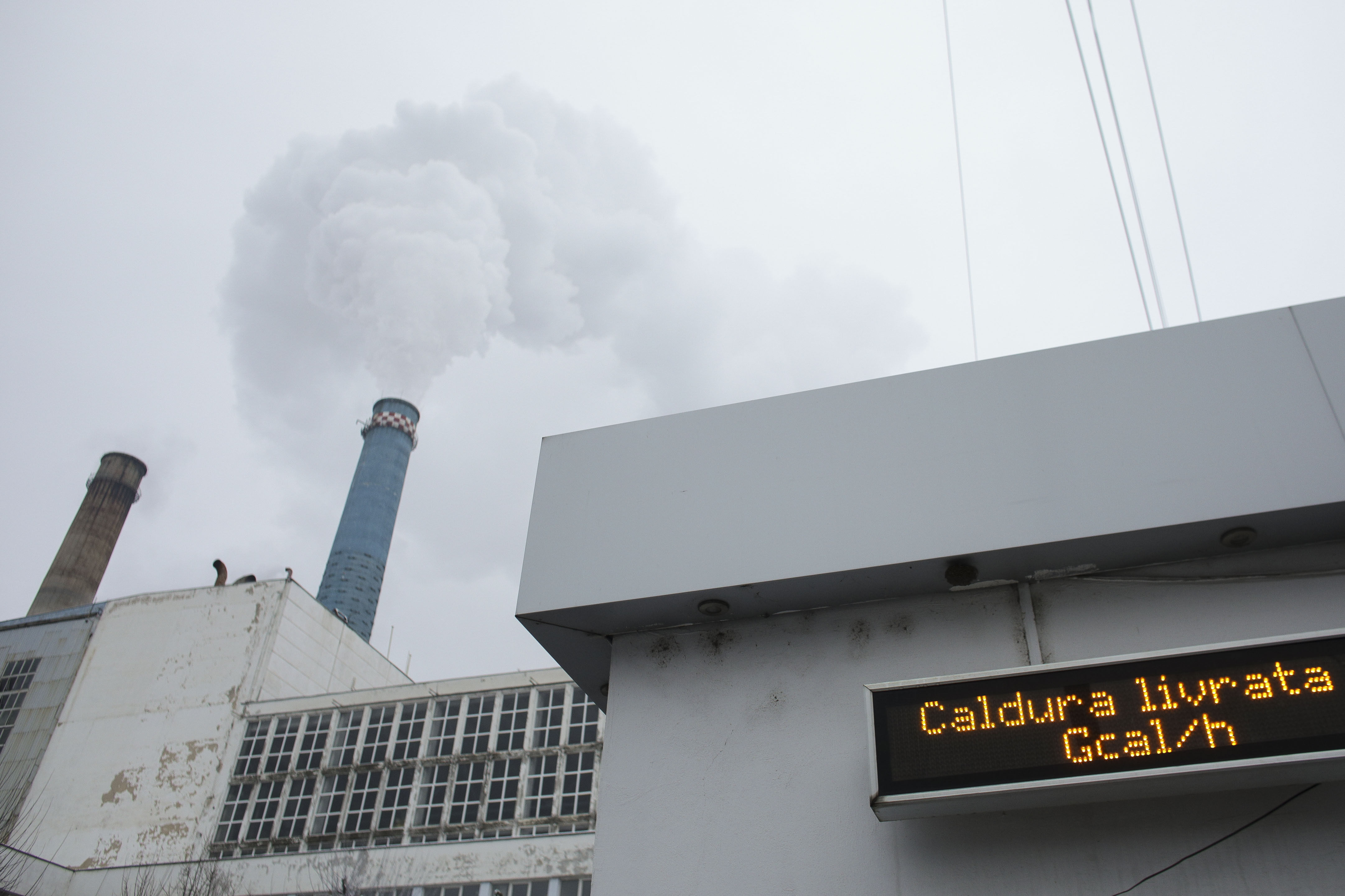 Preţul gigacaloriei creşte la Iaşi cu aproape 50 la sută pentru populaţie şi cu 130 la sută pentru consumatorii non-casnici