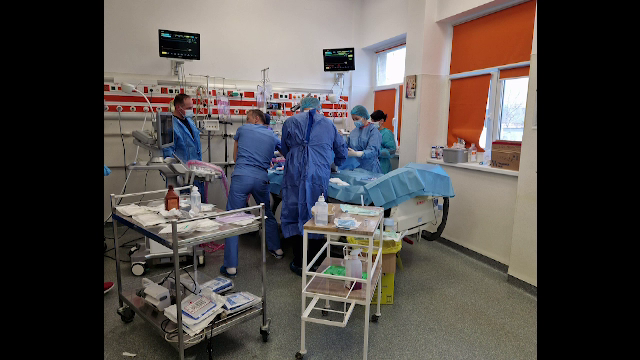 Un aparat face „minuni” la Urgențele ieșene. Preia funcția plămânilor sau a inimii și salvează vieți în situații imposibile