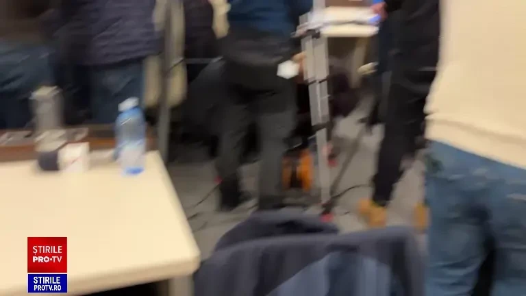 Incident la Parlament. O deputată AUR a leșinat în timp ce ministrul Finanțelor explica împărțirea banilor la buget