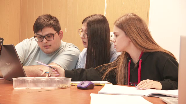 Sesiunea e pe sfârșite, iar studenții își adună ultimele puteri. Cum reușesc să învețe eficient pe ultima sută de metri