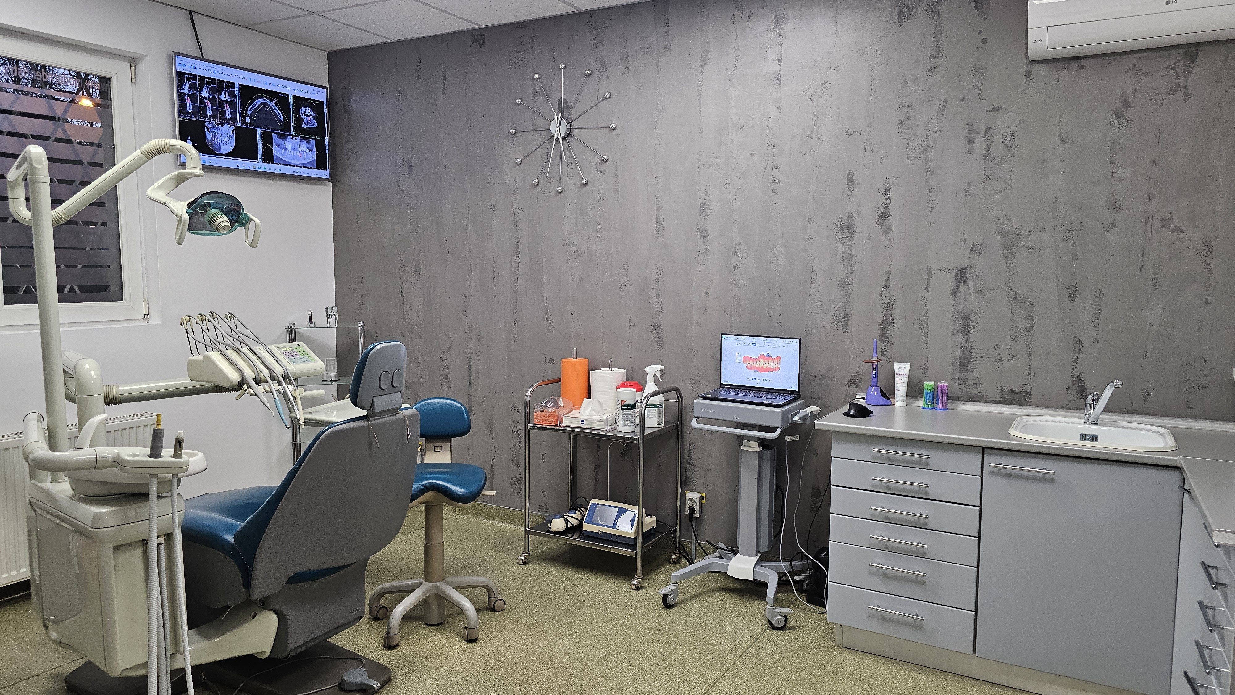 (P) Cele mai frecvente 5 semne că ai nevoie de un consult stomatologic