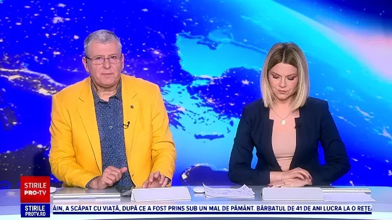 Pericol în zona Mihai Bravu din București. Un autobuz al STB a fost distrus de flăcări puternice