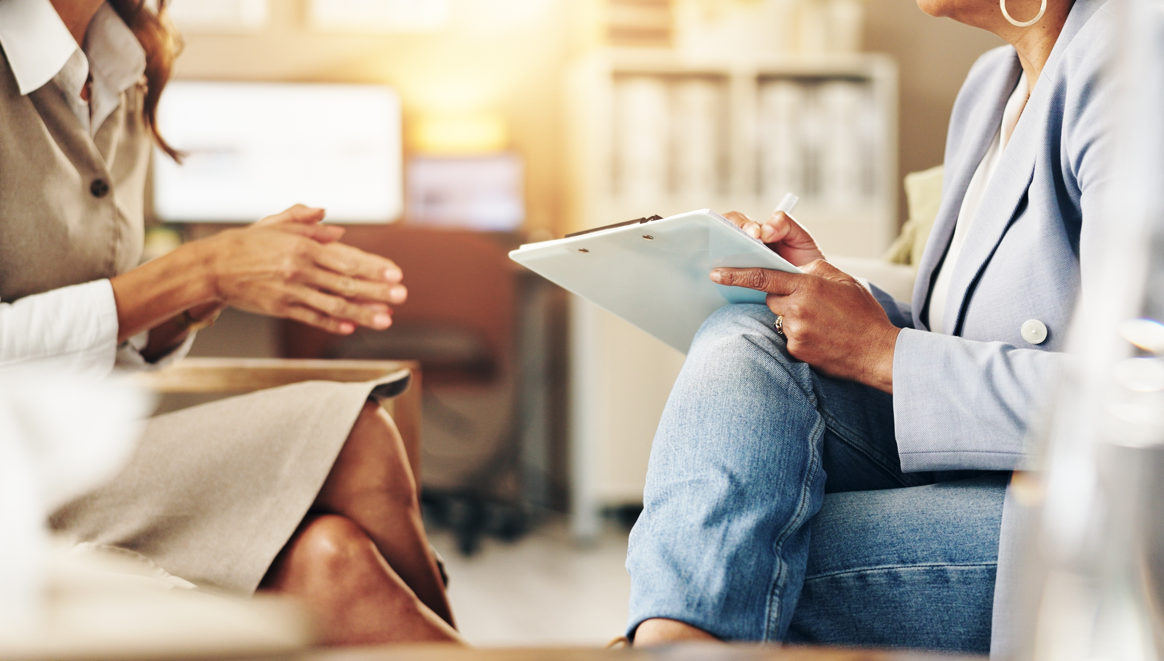 Cum poți merge la psiholog cu decontare CAS. Prețul unei ședințe de terapie