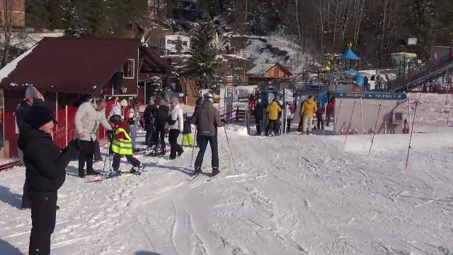 Durău, destinația perfectă pentru iubitorii sporturilor de iarnă. Hotelierii se laudă cu un grad de ocupare și de 100%
