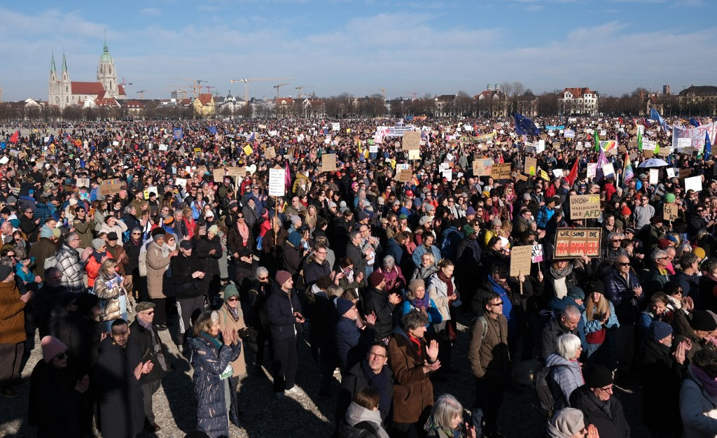 Protest cu sute de mii de oameni la Munchen, împotriva extremei drepte: „E vremea să spunem 'Niciodată din nou'”